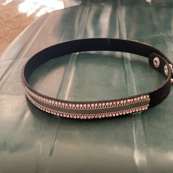 3 Ways to use this Jewelry - bracelet, choker and bracelet! - Picture 7 of 7